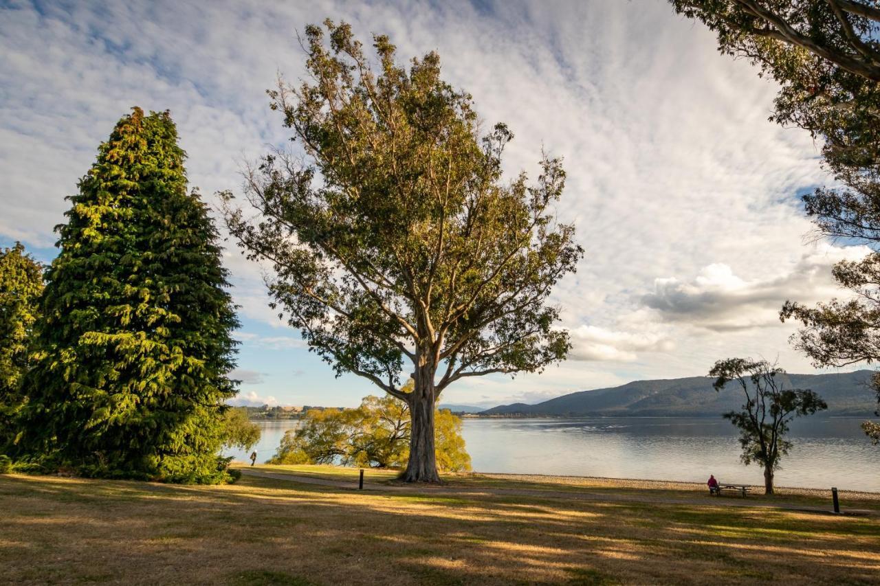 Hop, Skip And Jump To The Lake - Te Anau House Luaran gambar